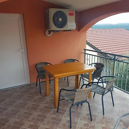 Apartman Dora Gornji Karin