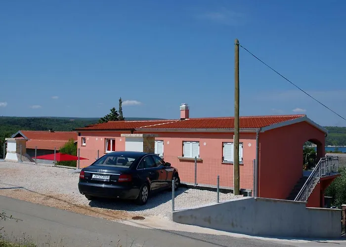 Dora Апартаменты *